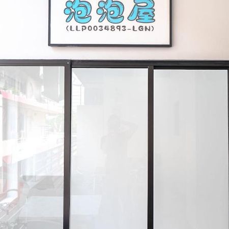 Bubble House Semporna 泡泡屋 Apartment Exterior foto